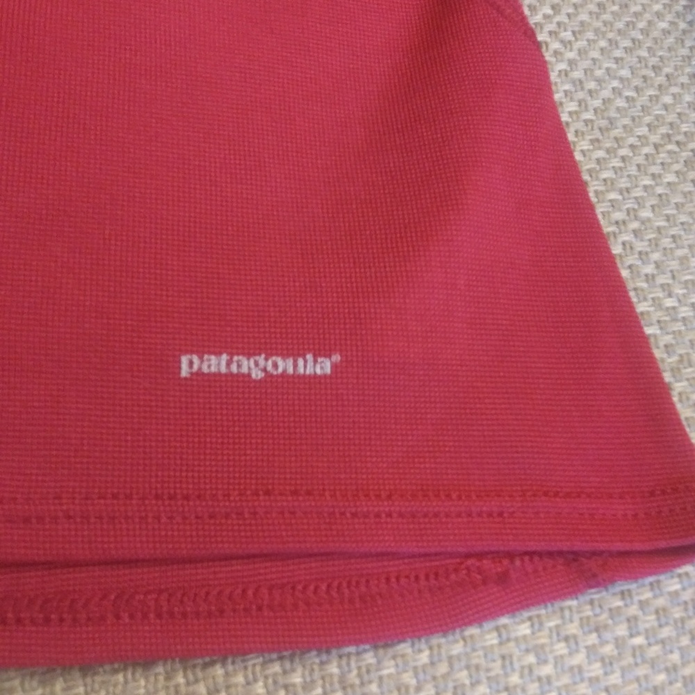 Patagonia. Women"s capilene cool lightweight shirt - Picture 7 of 8